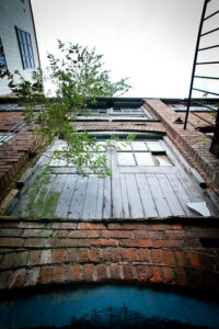 Makers' Yard courtyard before refurbishment